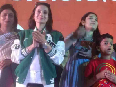 अभिनेत्री अमीषा पटेल ने रायपुर में क्रिकेट चैंपियनशिप का किया शुभारंभ…बॉलीवुड गानों पर जमकर झूमी…